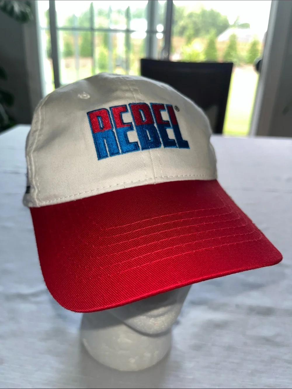 Vintage UNLV Rebel Lures   Trucker Hat Embroidered Fishing Logos
